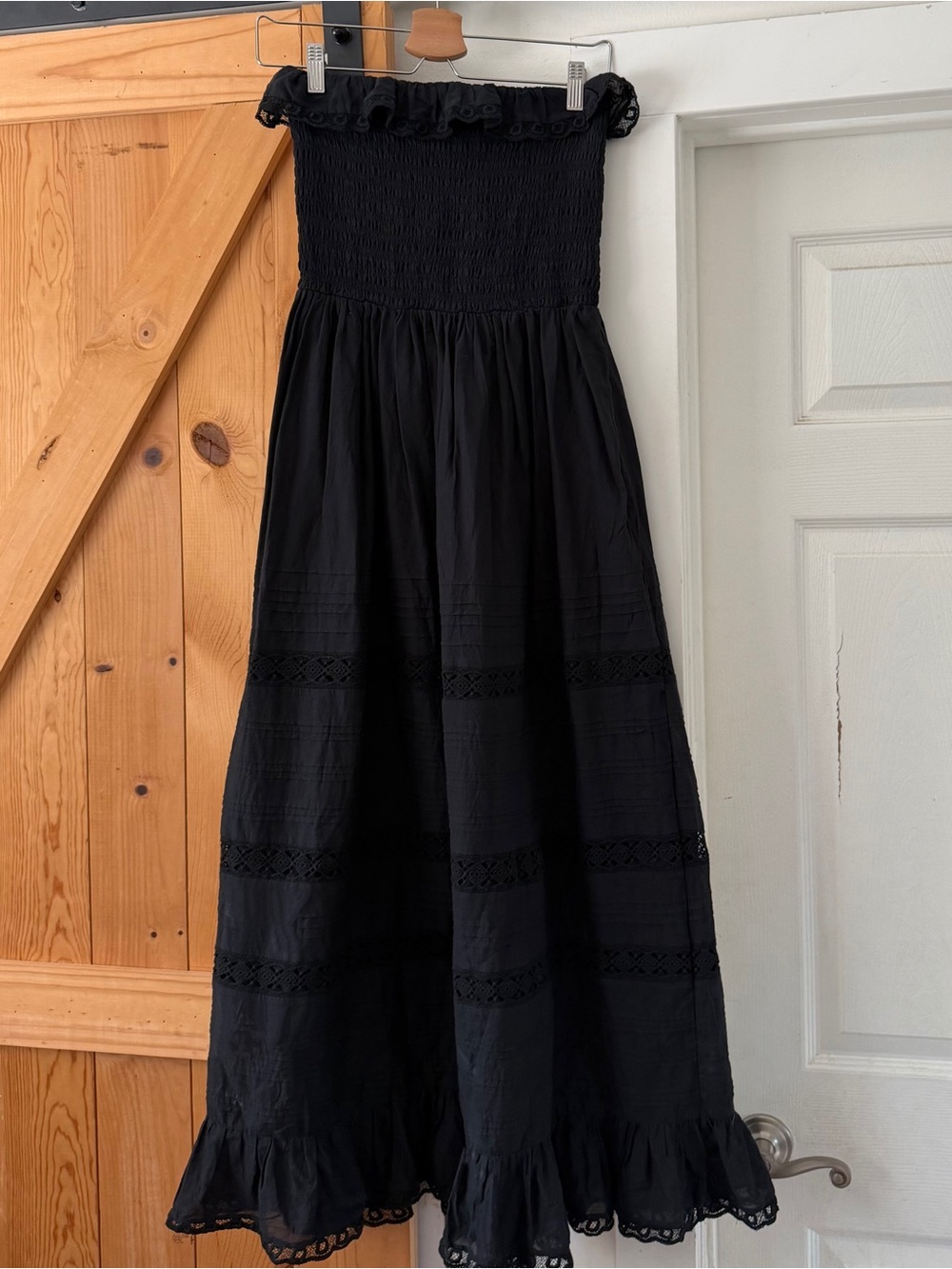 Abercrombie & Fitch Black Lace Trim Smocked Strapless Maxi Dress